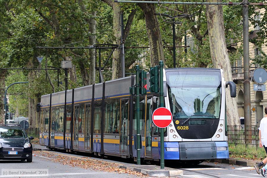 Straßenbahn Torino - 6028
/ Bild: torino6028_bk1908280222.jpg