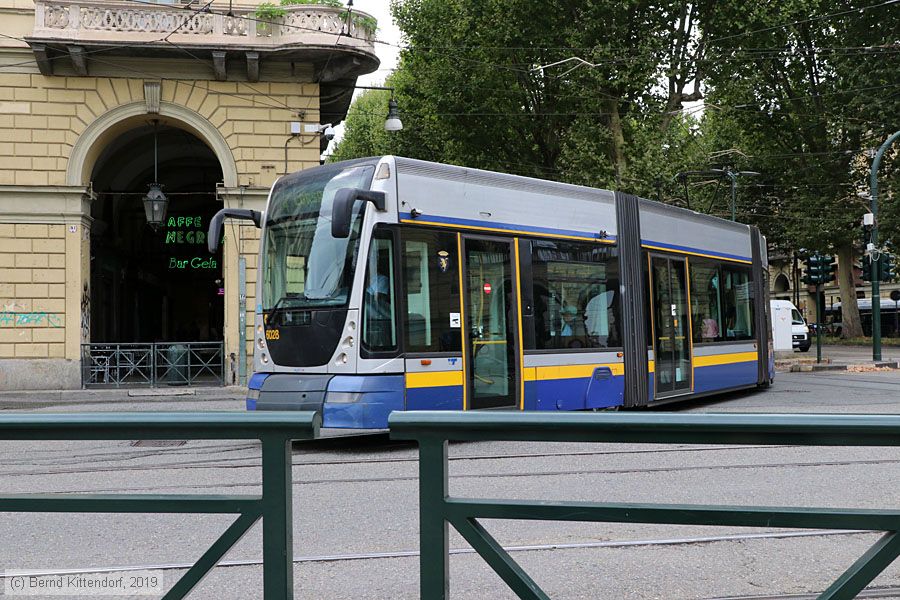 Straßenbahn Torino - 6028
/ Bild: torino6028_bk1908280227.jpg