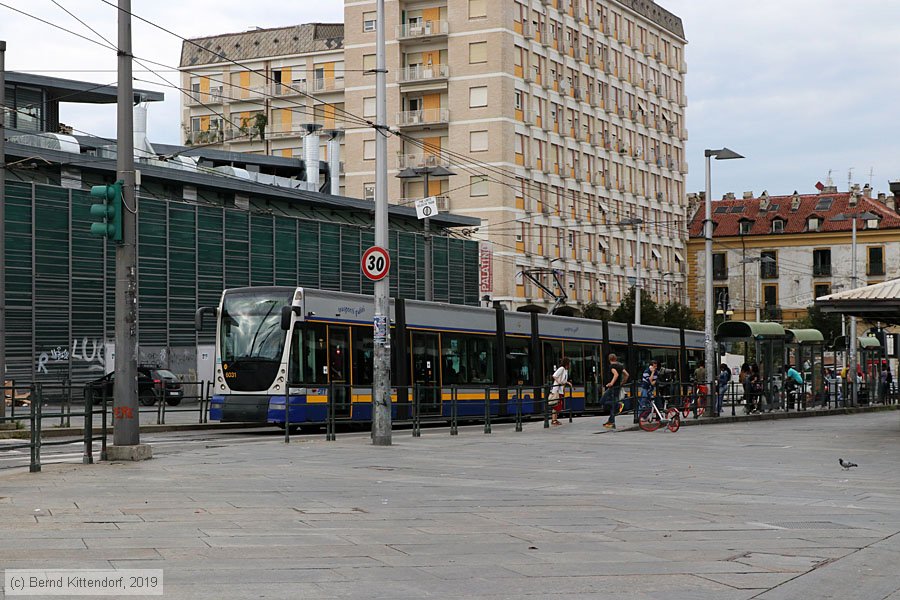 Straßenbahn Torino - 6031
/ Bild: torino6031_bk1908280259.jpg