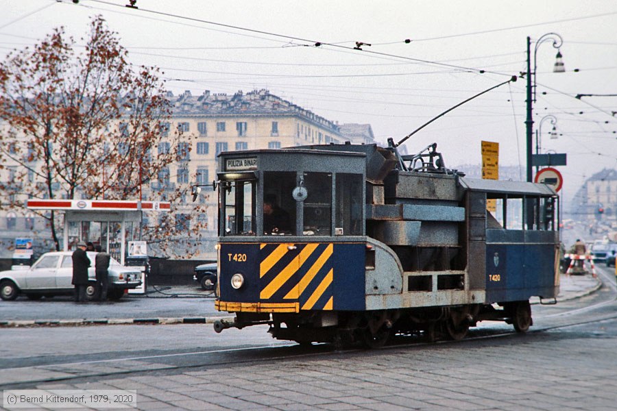 Straßenbahn Torino - T 420
/ Bild: torinot420_ds010512.jpg
