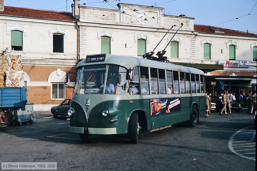 Filovia di Chieti - 7
/ Bild: chieti7_ds076611.jpg