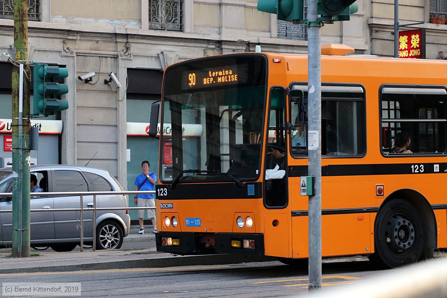 Filobus Milano - 123
/ Bild: milano123_bk1908260314.jpg