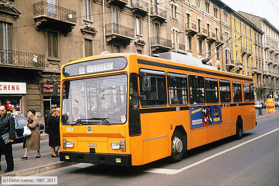 Filobus Milano - 921
/ Bild: milano921_dk063618.jpg