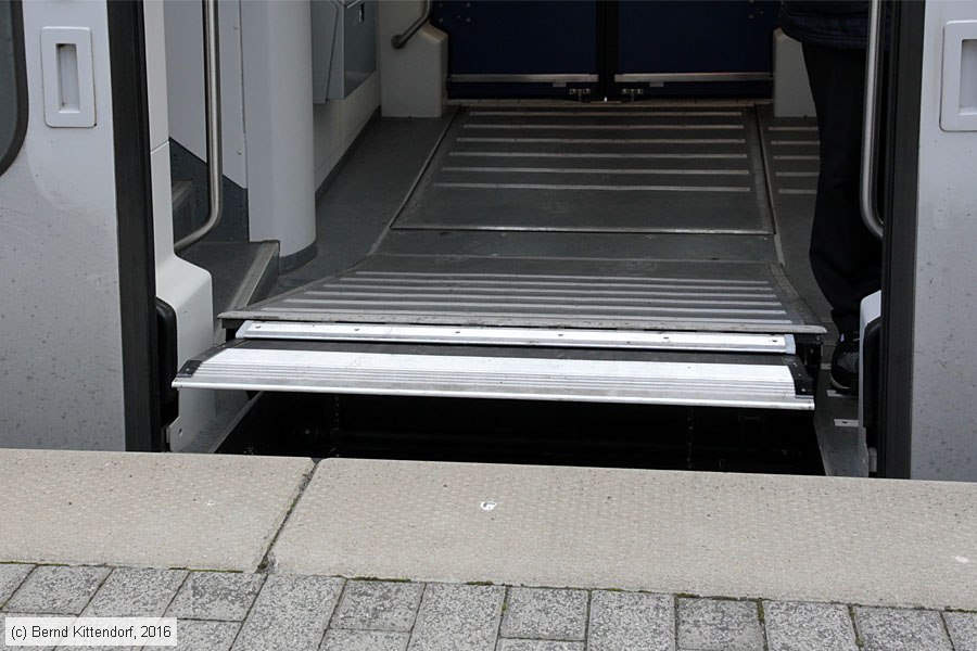 CFL - 50828670011-9
/ Bild: cfl508286700119_bk1610290092.jpg