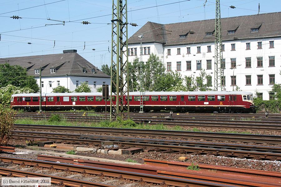 CFL 208
/ Bild: cfl208_bk0905230313.jpg CFL 208
/ Bild: cfl208_bk0905230313.jpg