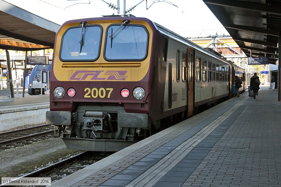 CFL - 2007
/ Bild: cfl2007_bk1610290014.jpg CFL - 2007
/ Bild: cfl2007_bk1610290014.jpg