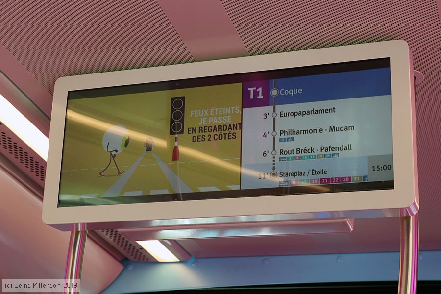 Stra&szlig;enbahn Luxemburg - 101 - Innenansicht
/ Bild: luxemburg101_bk1907310194.jpg