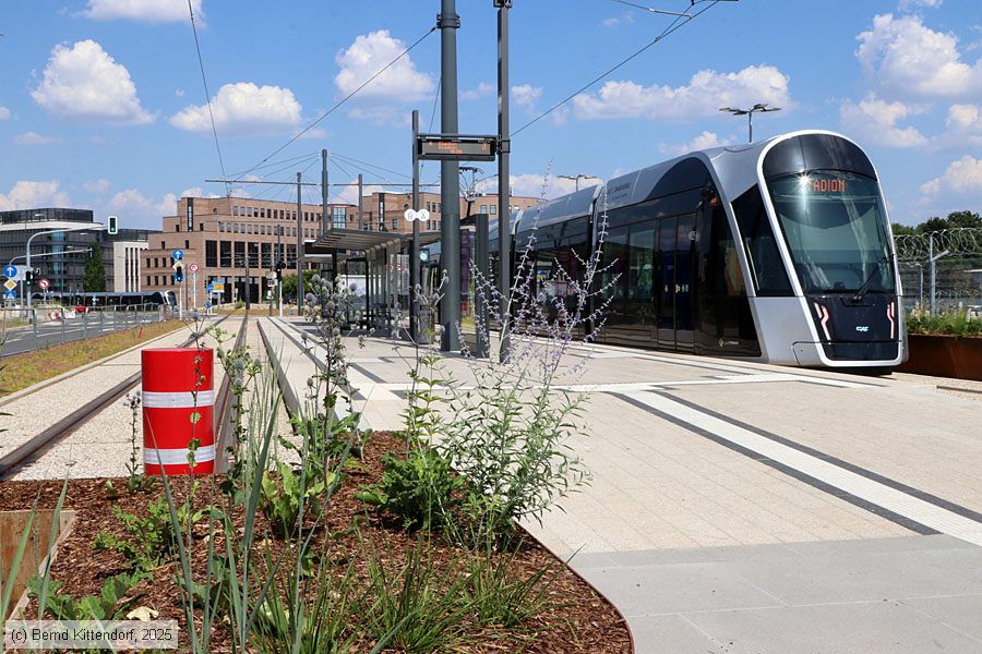 Stra&szlig;enbahn Luxemburg - 111
/ Bild: luxemburg111_bk2507020300.jpg