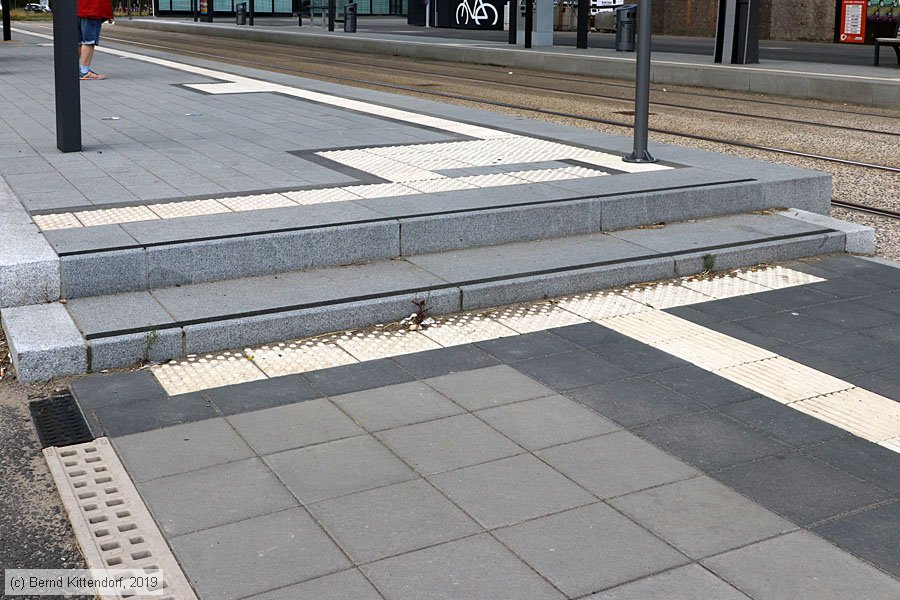 Straßenbahn Luxemburg - Anlagen
/ Bild: luxemburganlagen_bk1907310116.jpg