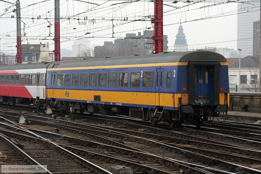 NS - 50842070253-4
/ Bild: ns508420702534_bk1102210174.jpg