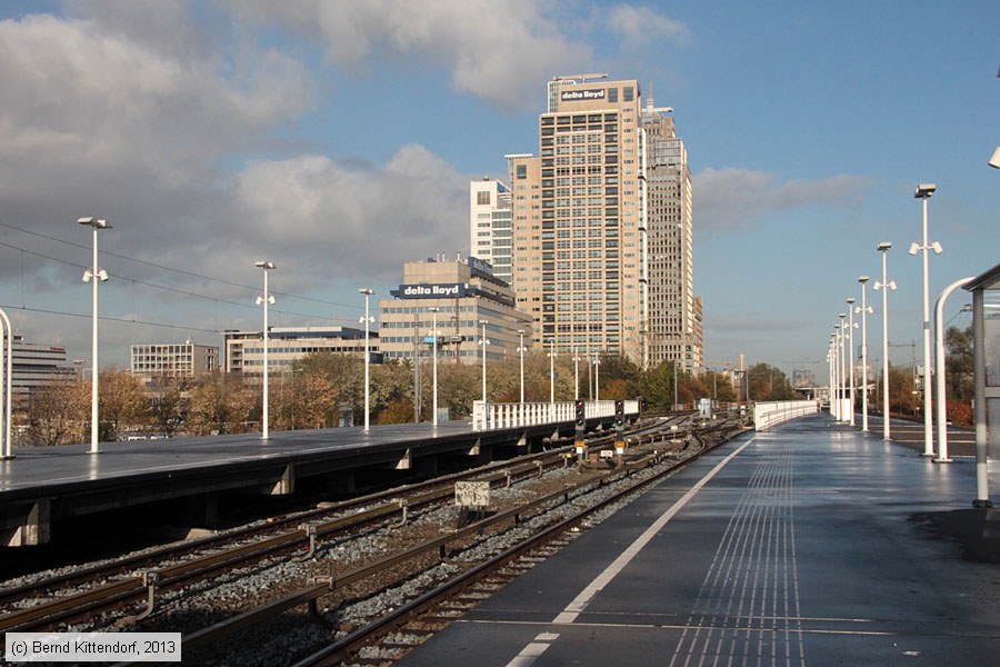Metro Amsterdam - Anlagen
/ Bild: amsterdamanlagen_bk1311130009.jpg Metro Amsterdam - Anlagen
/ Bild: amsterdamanlagen_bk1311130009.jpg