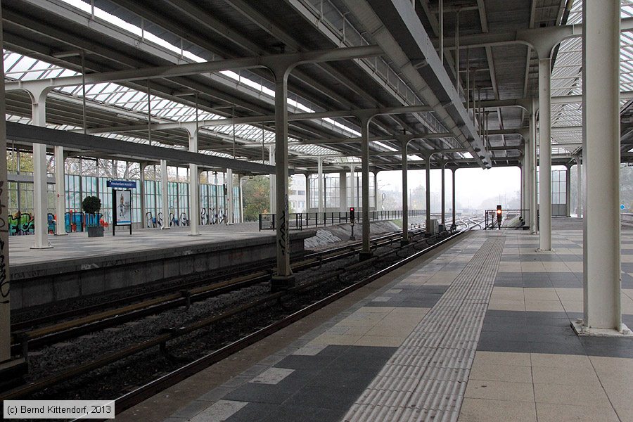 Bahnhof Amsterdam Amstel
/ Bild: bfamsterdamamstel_bk1311120030.jpg