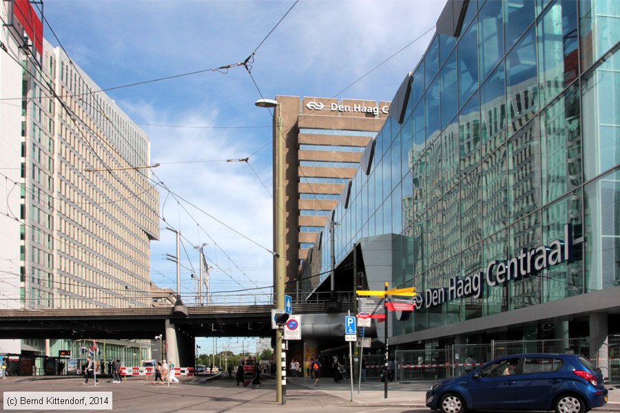 Den Haag Centraal
/ Bild: bfdenhaagcs_bk1405200061.jpg Den Haag Centraal
/ Bild: bfdenhaagcs_bk1405200061.jpg