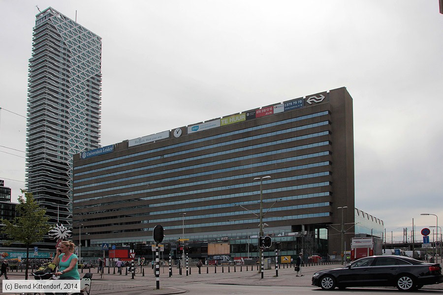 Den Haag Centraal
/ Bild: bfdenhaagcs_bk1405200097.jpg Den Haag Centraal
/ Bild: bfdenhaagcs_bk1405200097.jpg