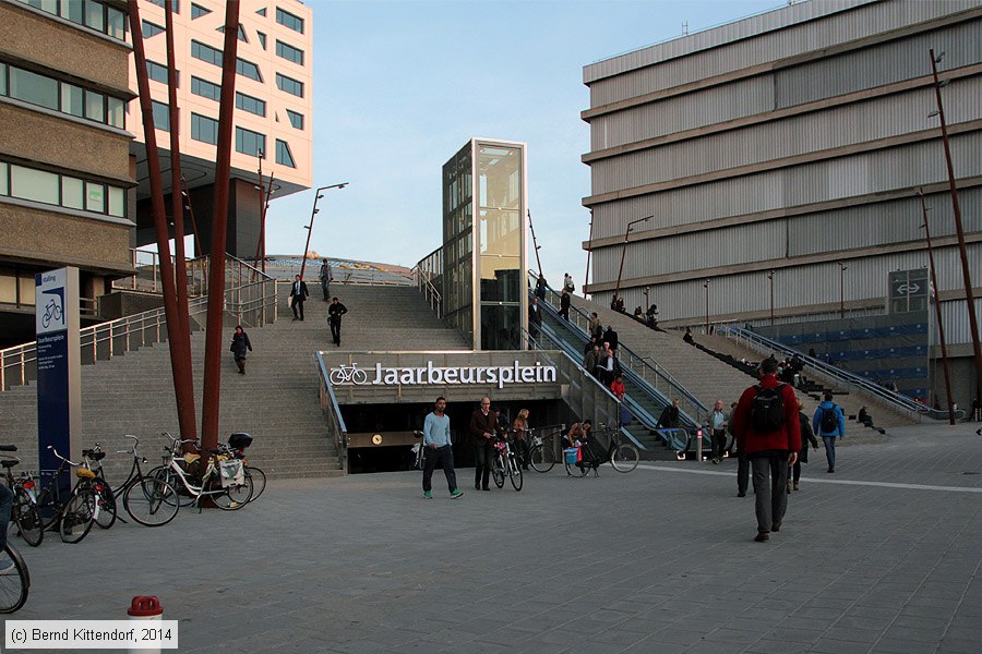 Utrecht Centraal
/ Bild: bfutrechtcs_bk1410270289.jpg Utrecht Centraal
/ Bild: bfutrechtcs_bk1410270289.jpg