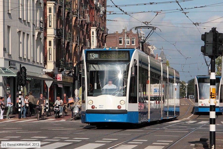 Straßenbahn Amsterdam - 2037
/ Bild: amsterdam2037_bk1309030594.jpg Straßenbahn Amsterdam - 2037
/ Bild: amsterdam2037_bk1309030594.jpg