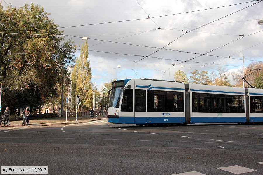 Straßenbahn Amsterdam - 2042
/ Bild: amsterdam2042_bk1311130120.jpg Straßenbahn Amsterdam - 2042
/ Bild: amsterdam2042_bk1311130120.jpg