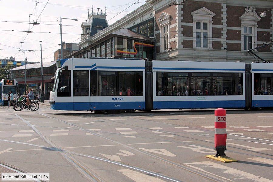 Straßenbahn Amsterdam - 2085
/ Bild: amsterdam2085_bk1508200247.jpg Straßenbahn Amsterdam - 2085
/ Bild: amsterdam2085_bk1508200247.jpg
