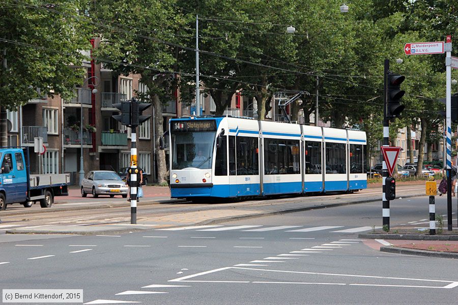 Straßenbahn Amsterdam - 2112
/ Bild: amsterdam2112_bk1508200121.jpg Straßenbahn Amsterdam - 2112
/ Bild: amsterdam2112_bk1508200121.jpg