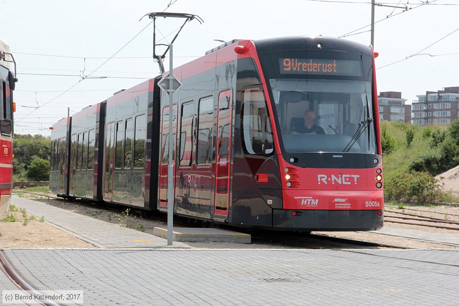 Straßenbahn Den Haag - 5005
/ Bild: denhaag5005_bk1706210126.jpg Straßenbahn Den Haag - 5005
/ Bild: denhaag5005_bk1706210126.jpg