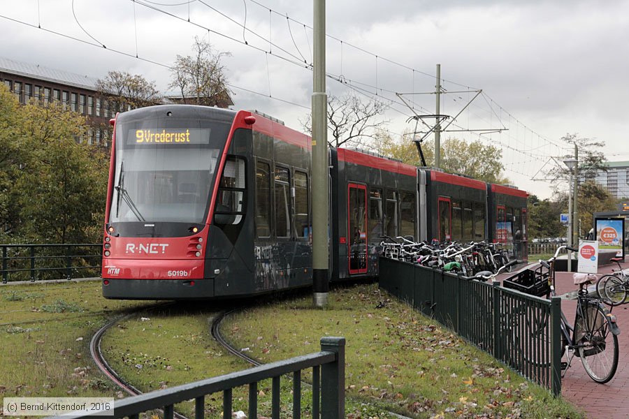 Straßenbahn Den Haag - 5019
/ Bild: denhaag5019_bk1611030061.jpg Straßenbahn Den Haag - 5019
/ Bild: denhaag5019_bk1611030061.jpg