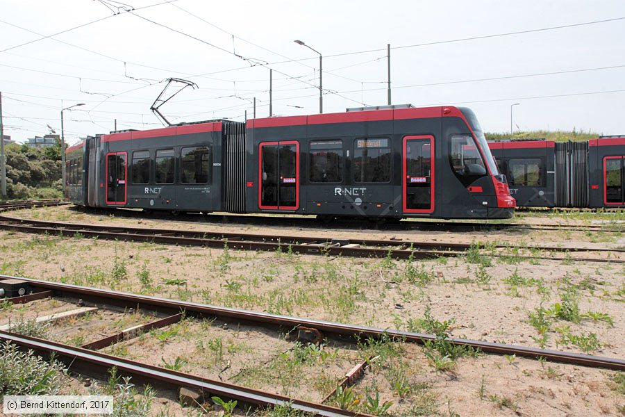Straßenbahn Den Haag - 5023
/ Bild: denhaag5023_bk1706210091.jpg Straßenbahn Den Haag - 5023
/ Bild: denhaag5023_bk1706210091.jpg
