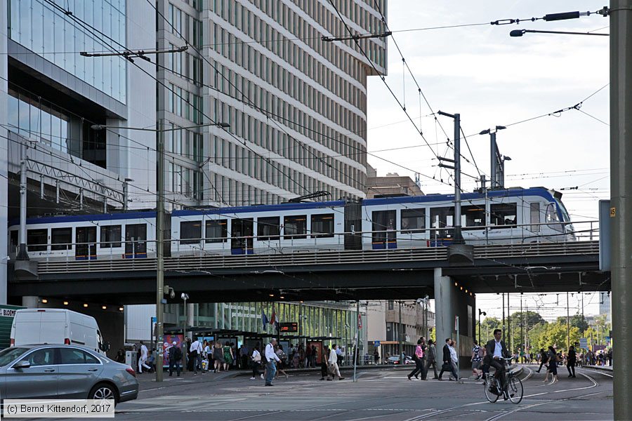 Straßenbahn Den Haag - 4009
/ Bild: denhaag4009_bk1706210338.jpg Straßenbahn Den Haag - 4009
/ Bild: denhaag4009_bk1706210338.jpg