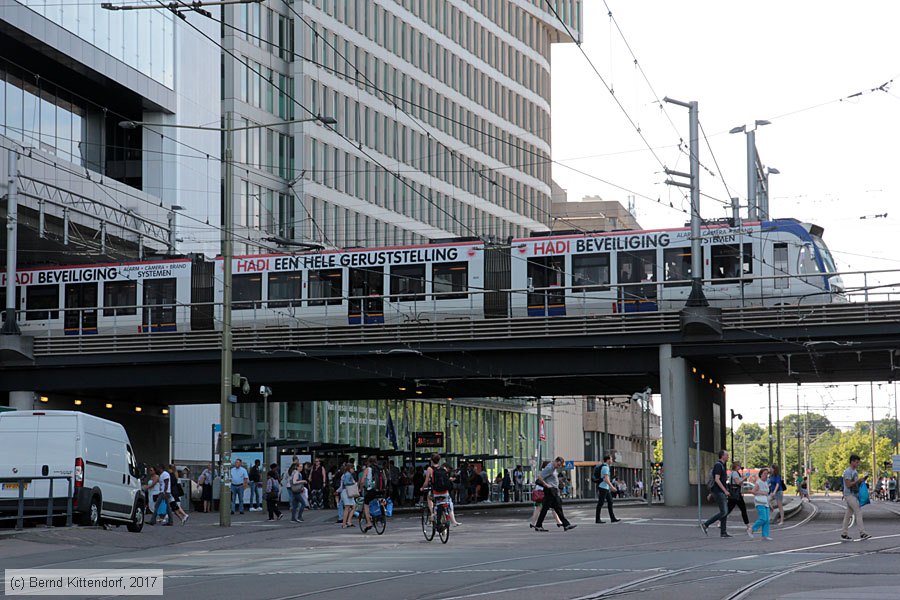 Straßenbahn Den Haag - 4041
/ Bild: denhaag4041_bk1706210354.jpg Straßenbahn Den Haag - 4041
/ Bild: denhaag4041_bk1706210354.jpg
