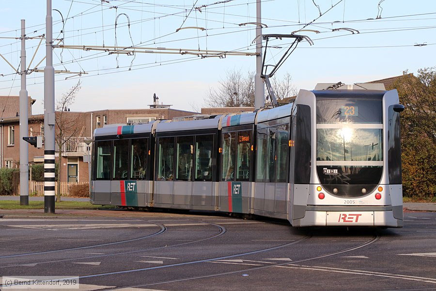 Straßenbahn Rotterdam - 2005
/ Bild: rotterdam2005_bk1911250171.jpg Straßenbahn Rotterdam - 2005
/ Bild: rotterdam2005_bk1911250171.jpg