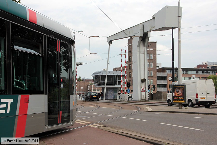 Straßenbahn Rotterdam - 2013
/ Bild: rotterdam2013_bk1405210253.jpg Straßenbahn Rotterdam - 2013
/ Bild: rotterdam2013_bk1405210253.jpg