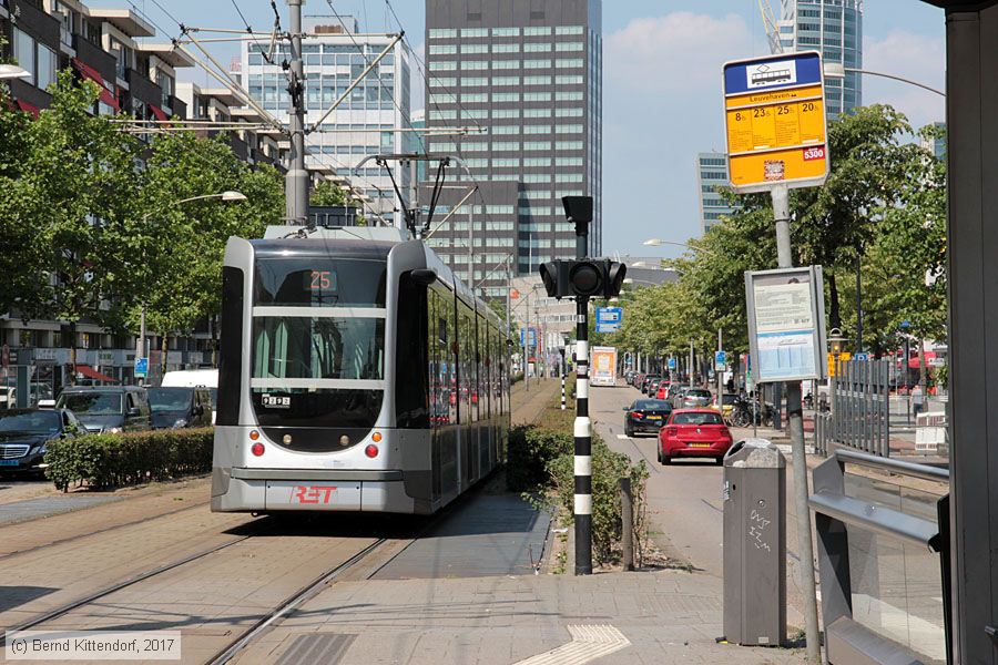 Straßenbahn Rotterdam - 2033
/ Bild: rotterdam2033_bk1706190156.jpg Straßenbahn Rotterdam - 2033
/ Bild: rotterdam2033_bk1706190156.jpg