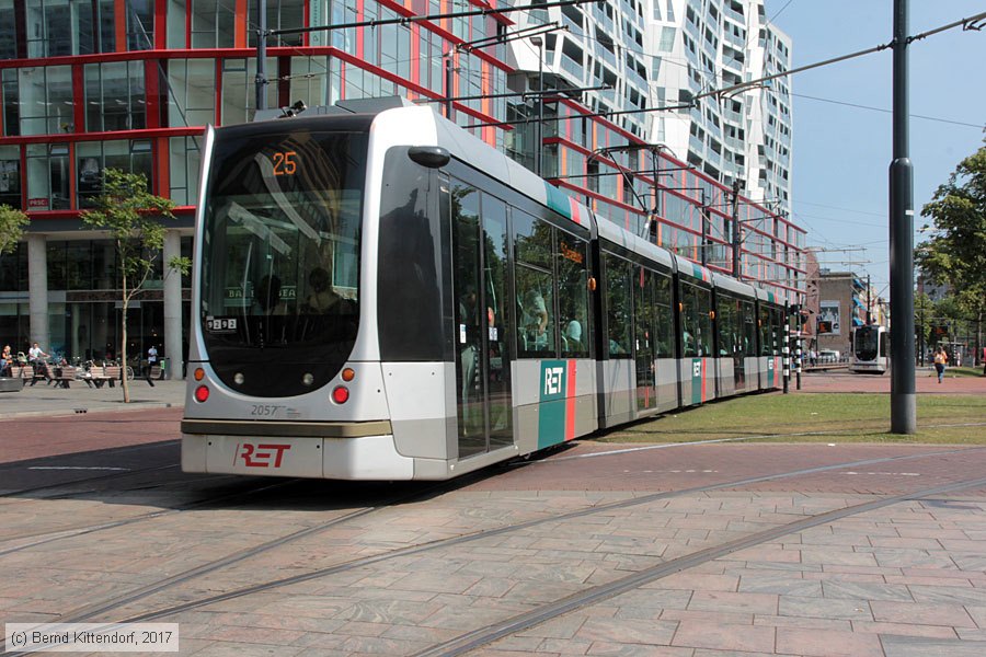 Straßenbahn Rotterdam - 2057
/ Bild: rotterdam2057_bk1706190250.jpg Straßenbahn Rotterdam - 2057
/ Bild: rotterdam2057_bk1706190250.jpg