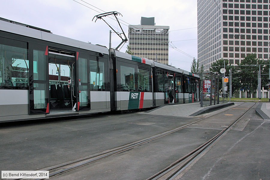 Straßenbahn Rotterdam - 2139
/ Bild: rotterdam2139_bk1405210183.jpg