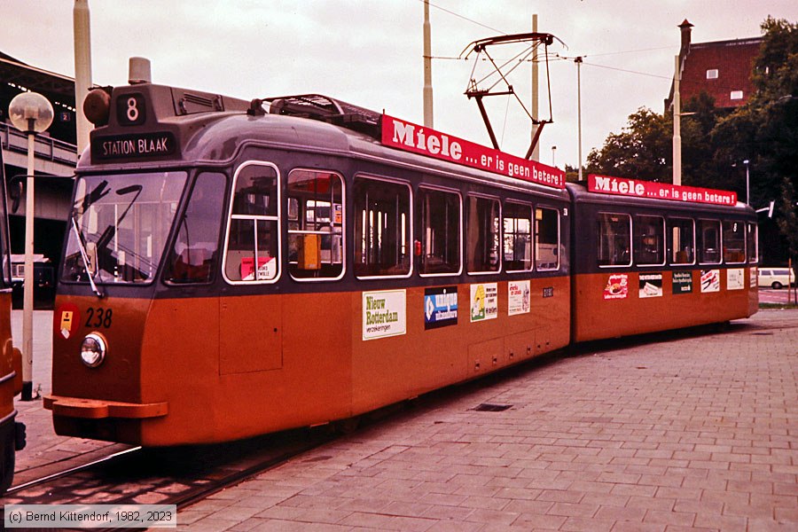 Straßenbahn Rotterdam - 238
/ Bild: rotterdam238_bd061925.jpg Straßenbahn Rotterdam - 238
/ Bild: rotterdam238_bd061925.jpg