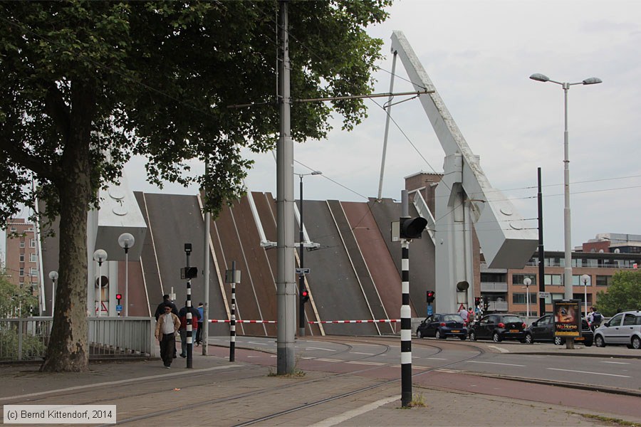 Straßenbahn Rotterdam - Anlagen
/ Bild: rotterdamanlagen_bk1405210244.jpg