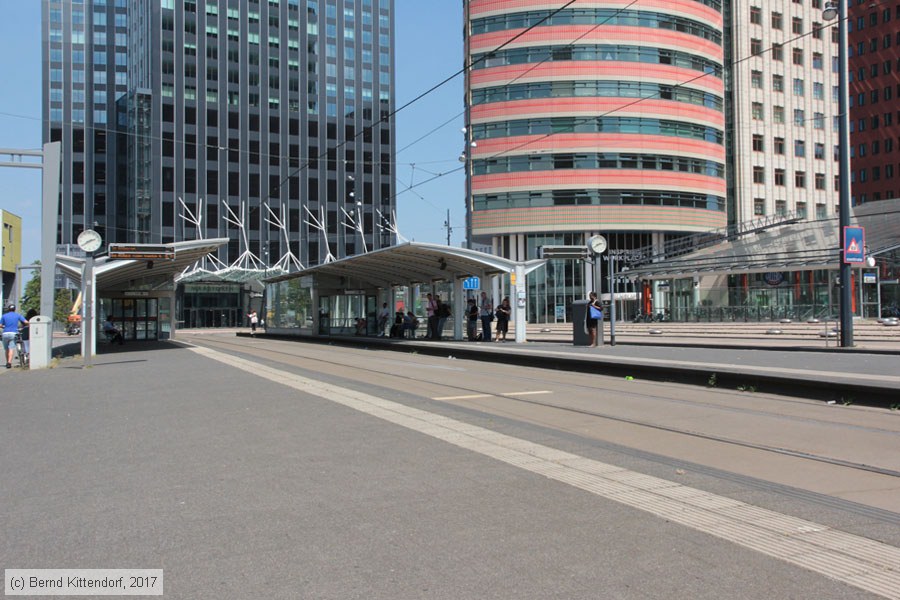 Straßenbahn Rotterdam - Anlagen
/ Bild: rotterdamanlagen_bk1706190128.jpg