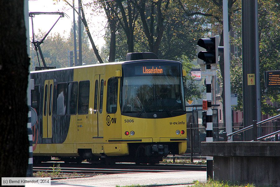 Sneltram Utrecht - 5006
/ Bild: utrecht5006_bk1410270175.jpg Sneltram Utrecht - 5006
/ Bild: utrecht5006_bk1410270175.jpg