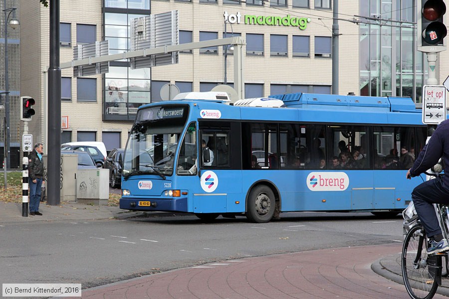 Trolleybus Arnhem - 5228
/ Bild: arnhem5228_bk1611040144.jpg