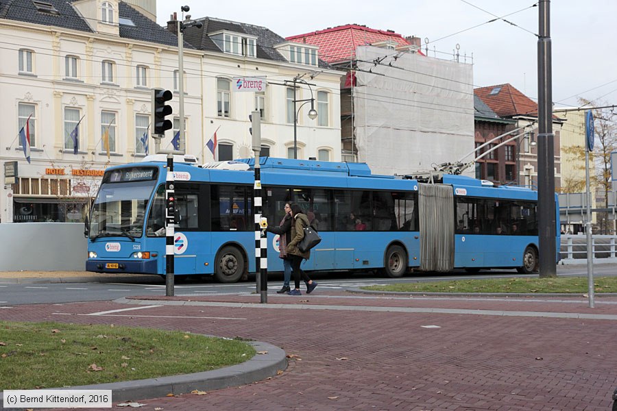 Trolleybus Arnhem - 5228
/ Bild: arnhem5228_bk1611040303.jpg