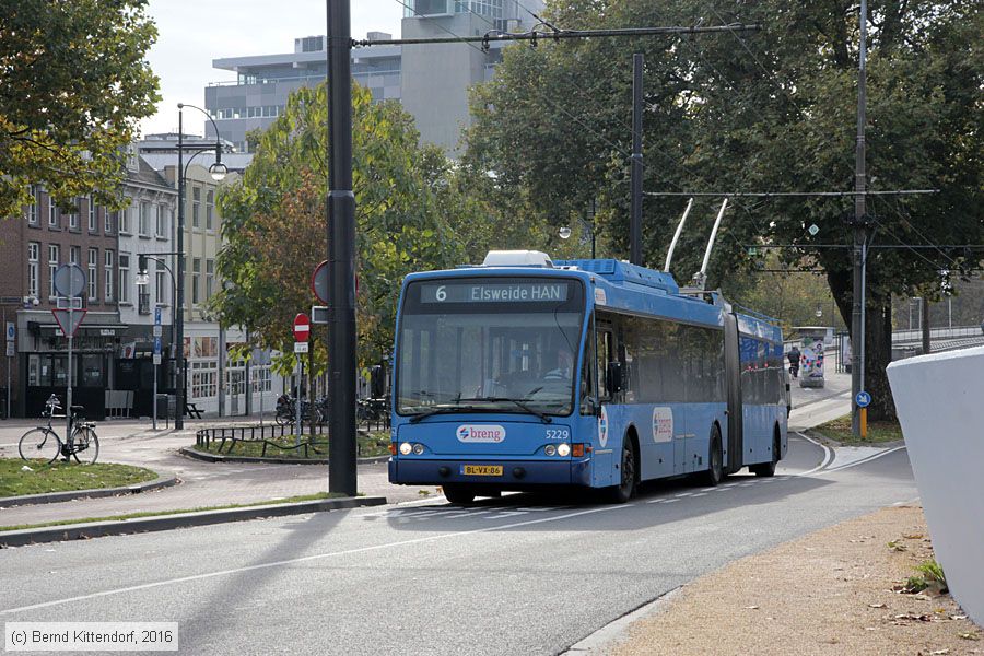 Trolleybus Arnhem - 5229
/ Bild: arnhem5229_bk1611040118.jpg