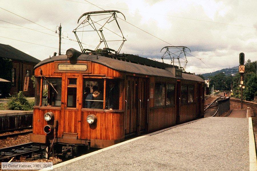 Oslo - Forstadsbaner - 610
/ Bild: oslo610_dk021113.jpg Oslo - Forstadsbaner - 610
/ Bild: oslo610_dk021113.jpg