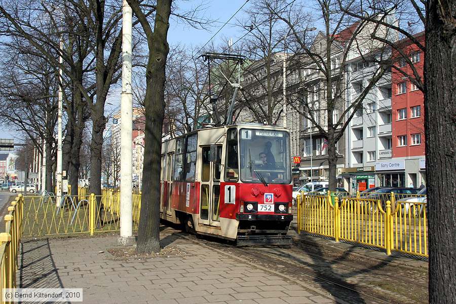 Straßenbahn Szczecin (Stettin) - 752
/ Bild: szczecin752_bk1003180404.jpg