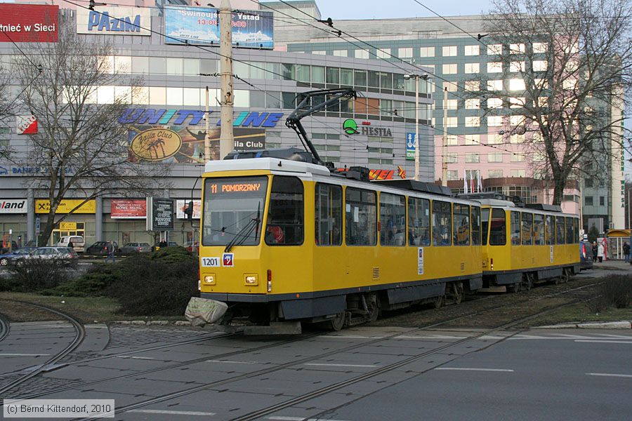 Straßenbahn Szczecin - 1201
/ Bild: szczecin1201_bk1003180694.jpg Straßenbahn Szczecin - 1201
/ Bild: szczecin1201_bk1003180694.jpg