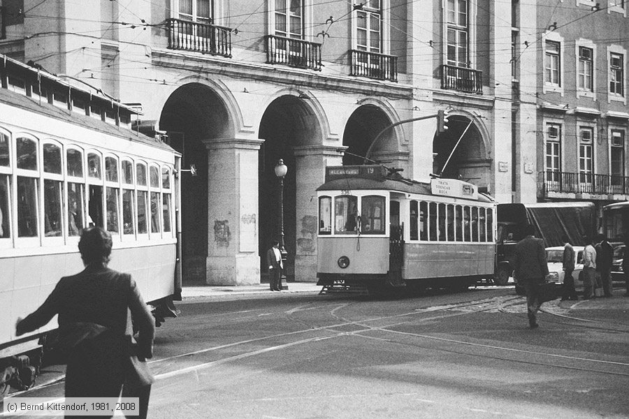 Lisboa - Tram - 336
/ Bild: lisboa336_df032608.jpg