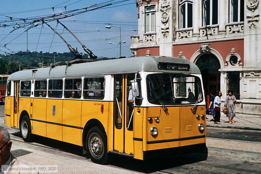 Coimbra - Trolleybus - 36
/ Bild: coimbra36_ds078619.jpg