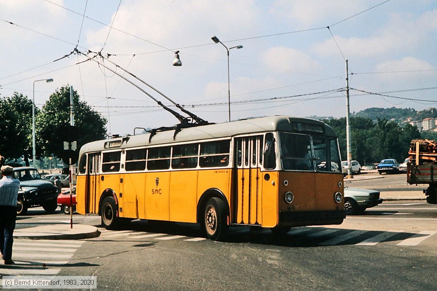 Coimbra - Trolleybus - 47
/ Bild: coimbra47_ds078605.jpg