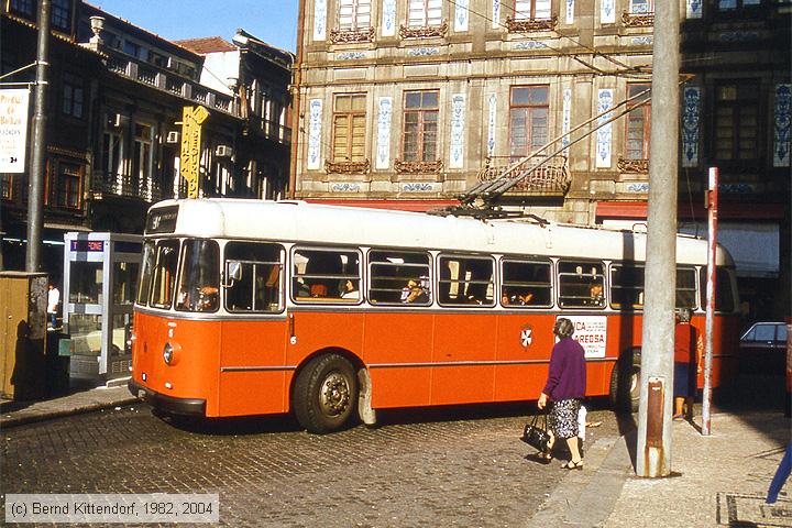 Oporto - Trolleybus - 5
/ Bild: porto05_ds054531.jpg