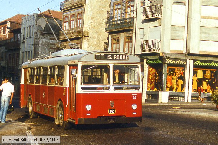 Oporto - Trolleybus - 32
/ Bild: porto32_ds054506.jpg