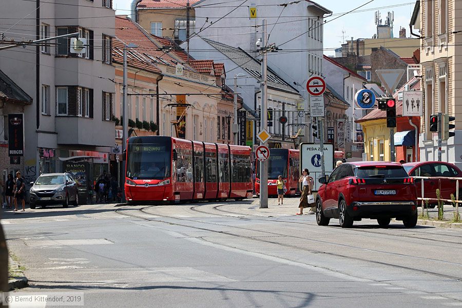 Straßenbahn Bratislava - 7408
/ Bild: bratislava7408_bk1907260130.jpg Straßenbahn Bratislava - 7408
/ Bild: bratislava7408_bk1907260130.jpg