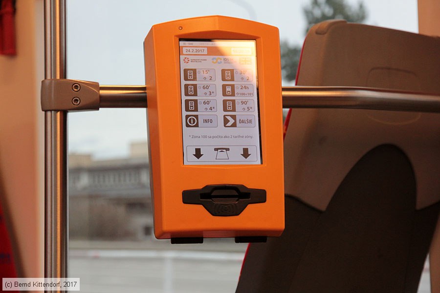 Straßenbahn Bratislava - 7501 - Innenansicht
/ Bild: bratislava7501_bk1702240360.jpg